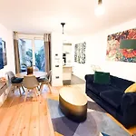 Immaculate Covent Garden Apartment